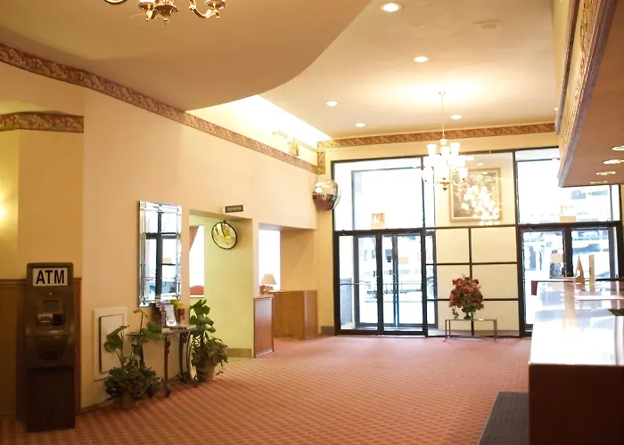 Travelodge By Wyndham Downtown 2*