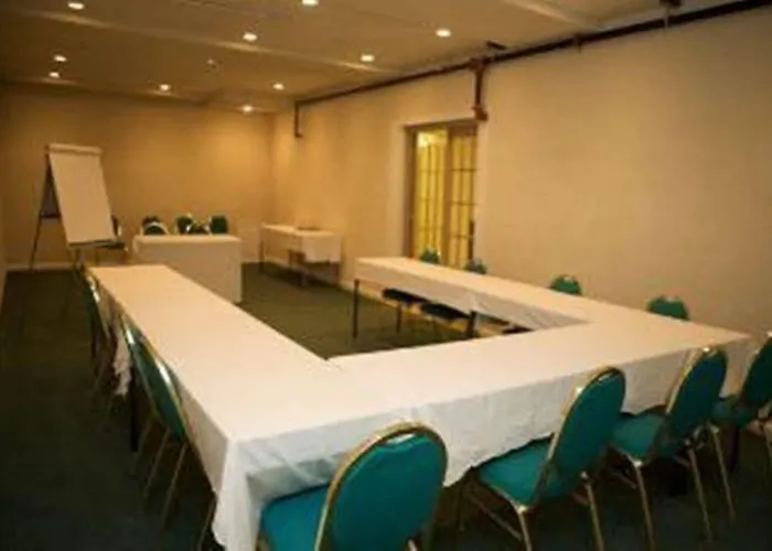 Travelodge By Wyndham Downtown 2*